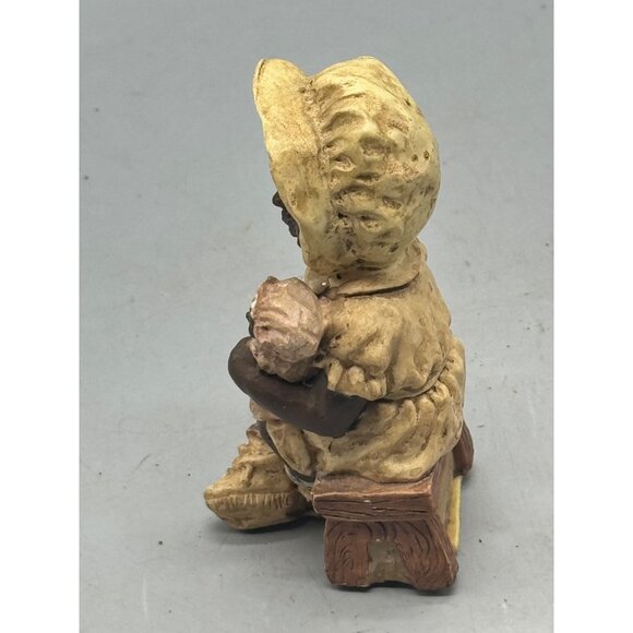 Vintage African American Figurine Child Holding Doll Yellow Bonnet Dress 3.75" R - Picture 5 of 7